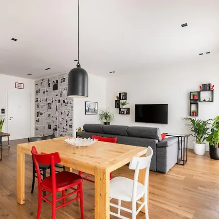 Casa Peppino Apartment *
